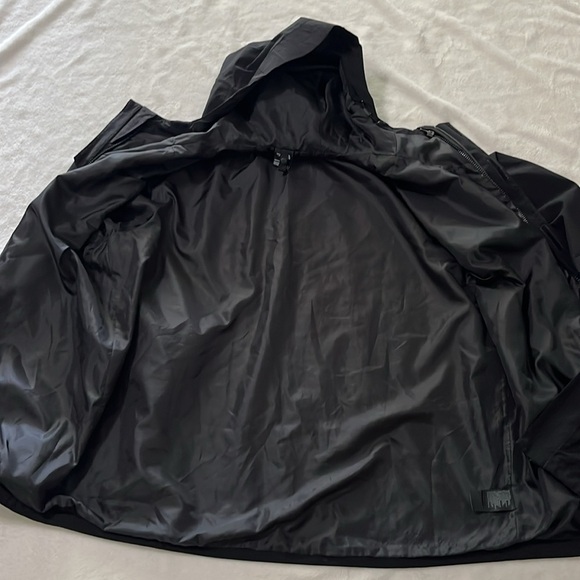 The North Face Black men’s Outdoor Jacket - Picture 10 of 11